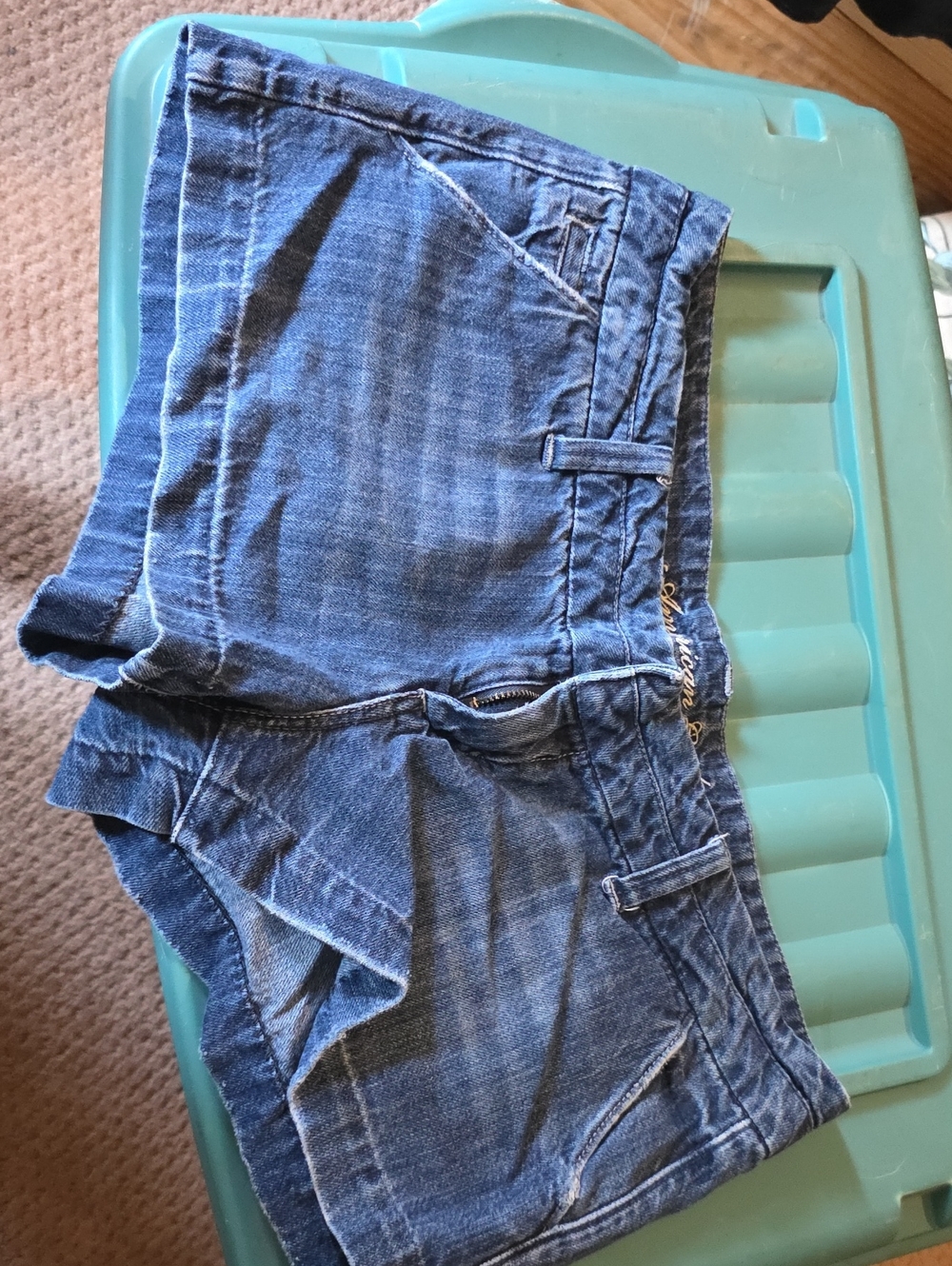 American Eagle Outfitters Blue Denim Shorts - Casual Low-Rise